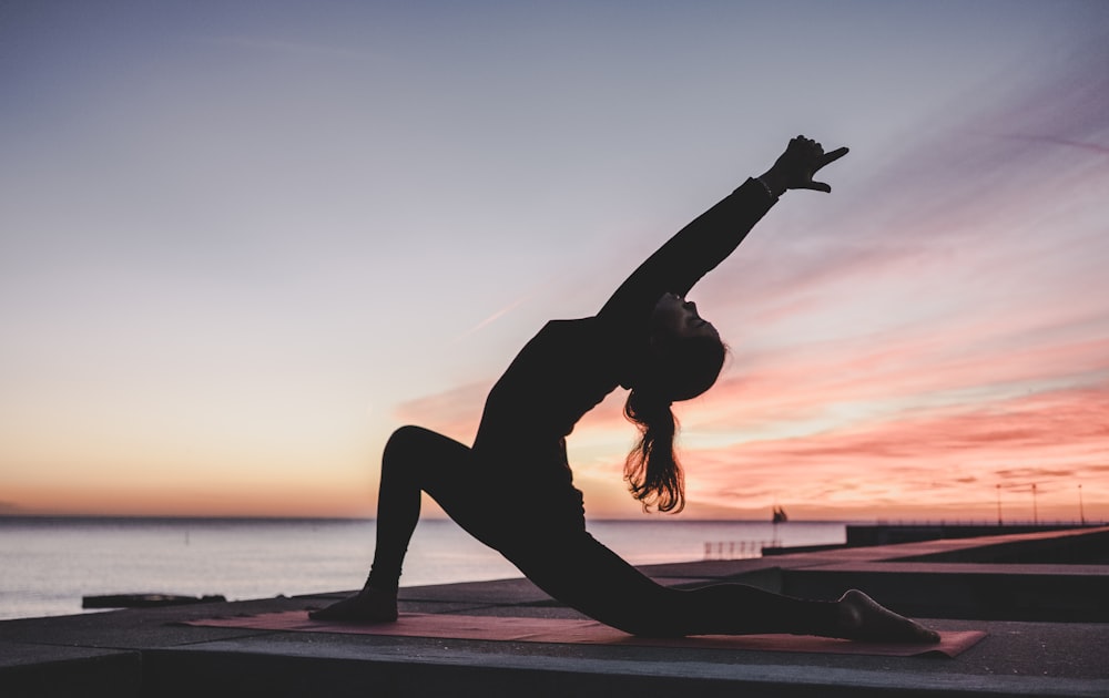 Runner training outdoors as part of a heart-health plan